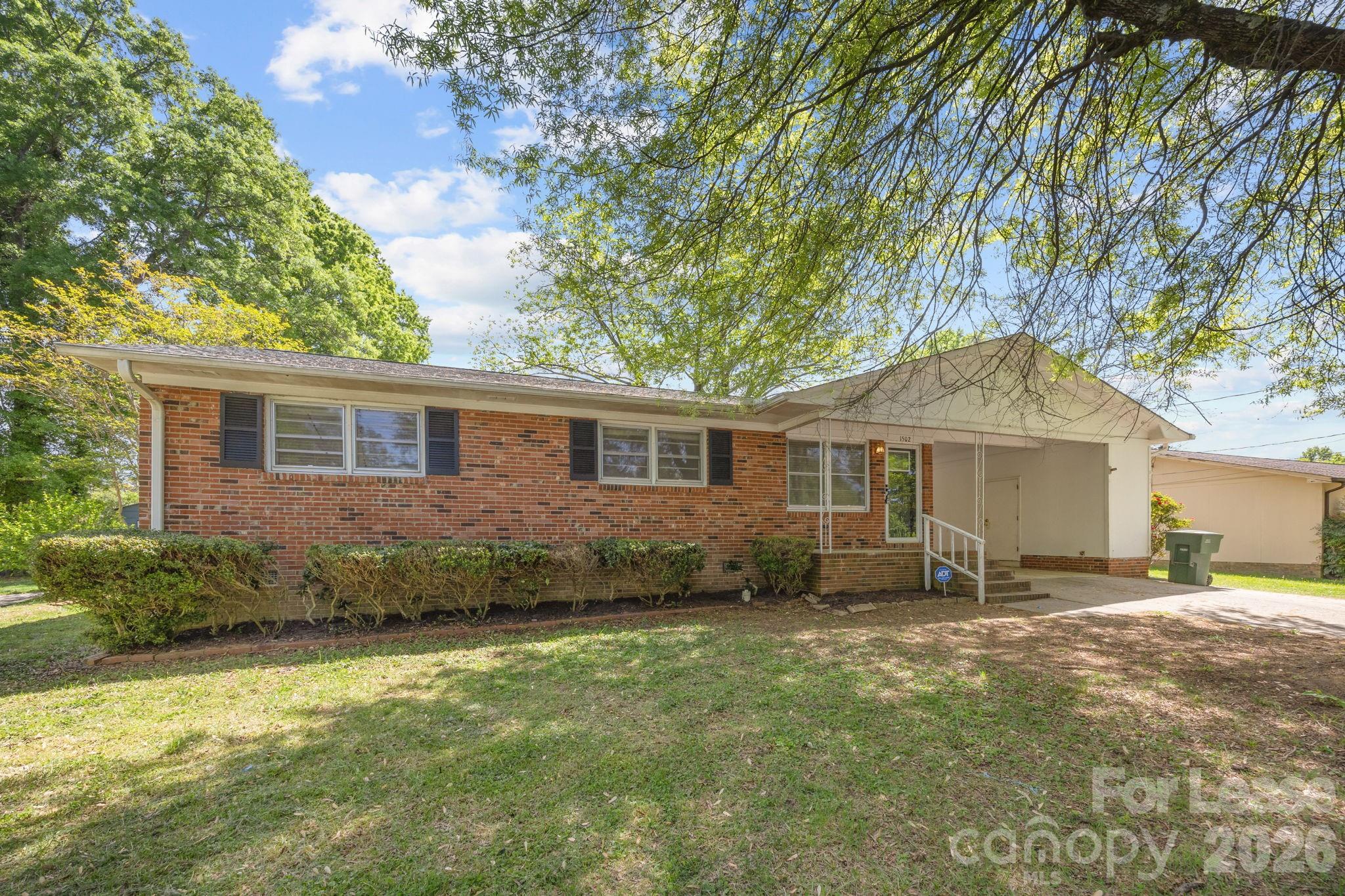 1502 Cloverdale Lane Gastonia NC 28052