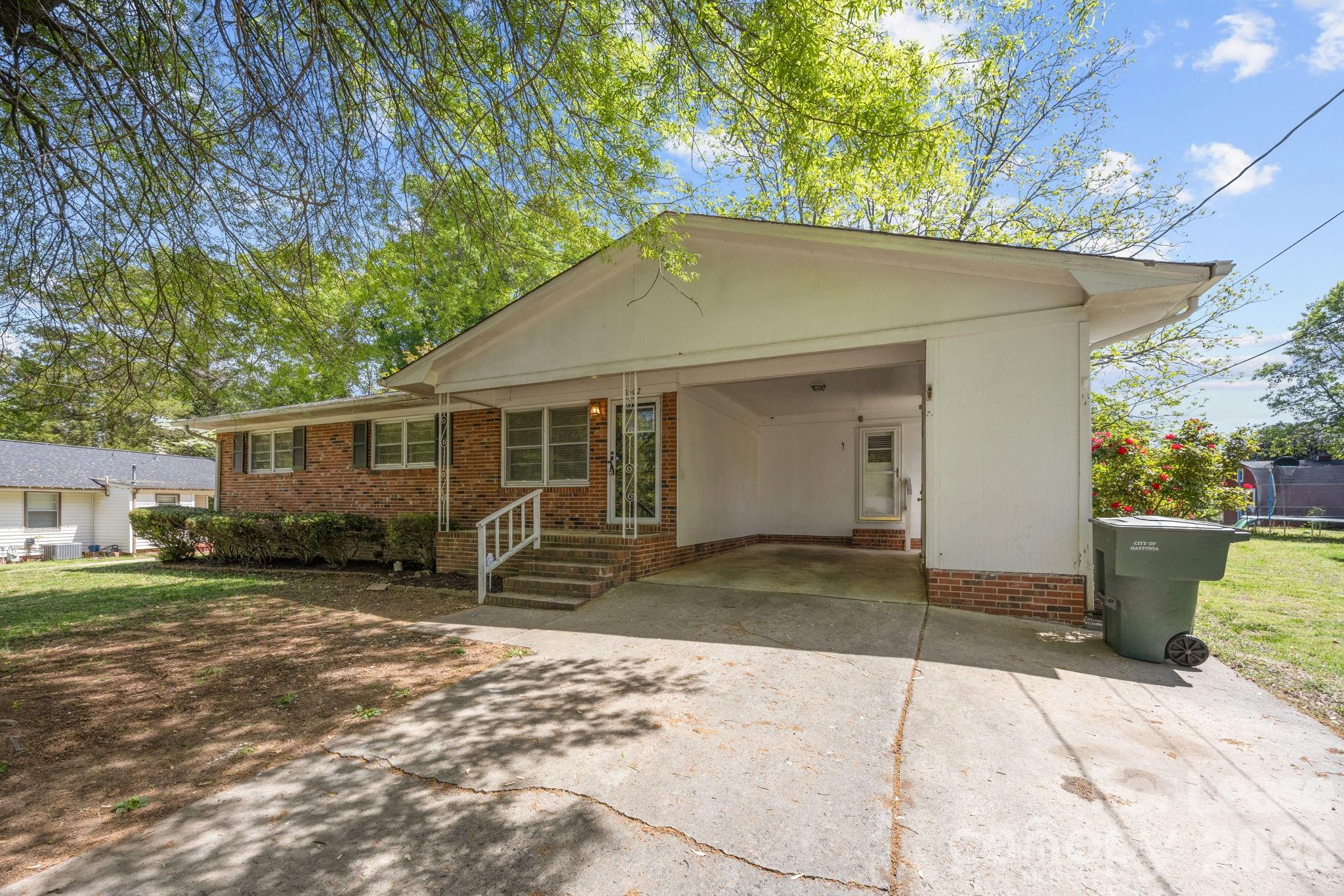 1502 Cloverdale Lane Gastonia NC 28052