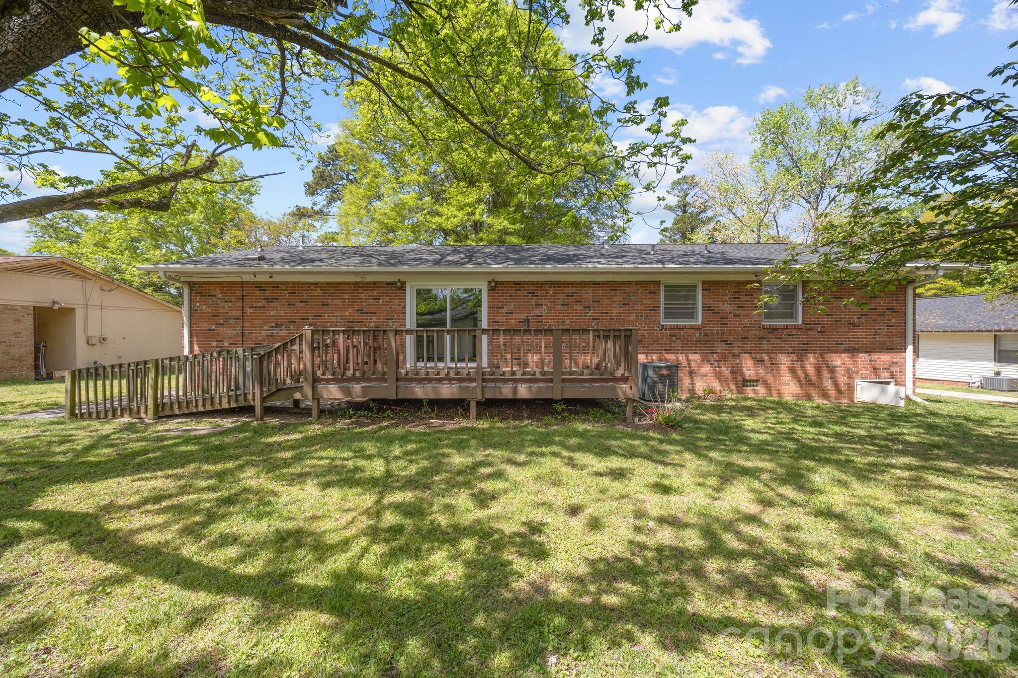 1502 Cloverdale Lane Gastonia NC 28052