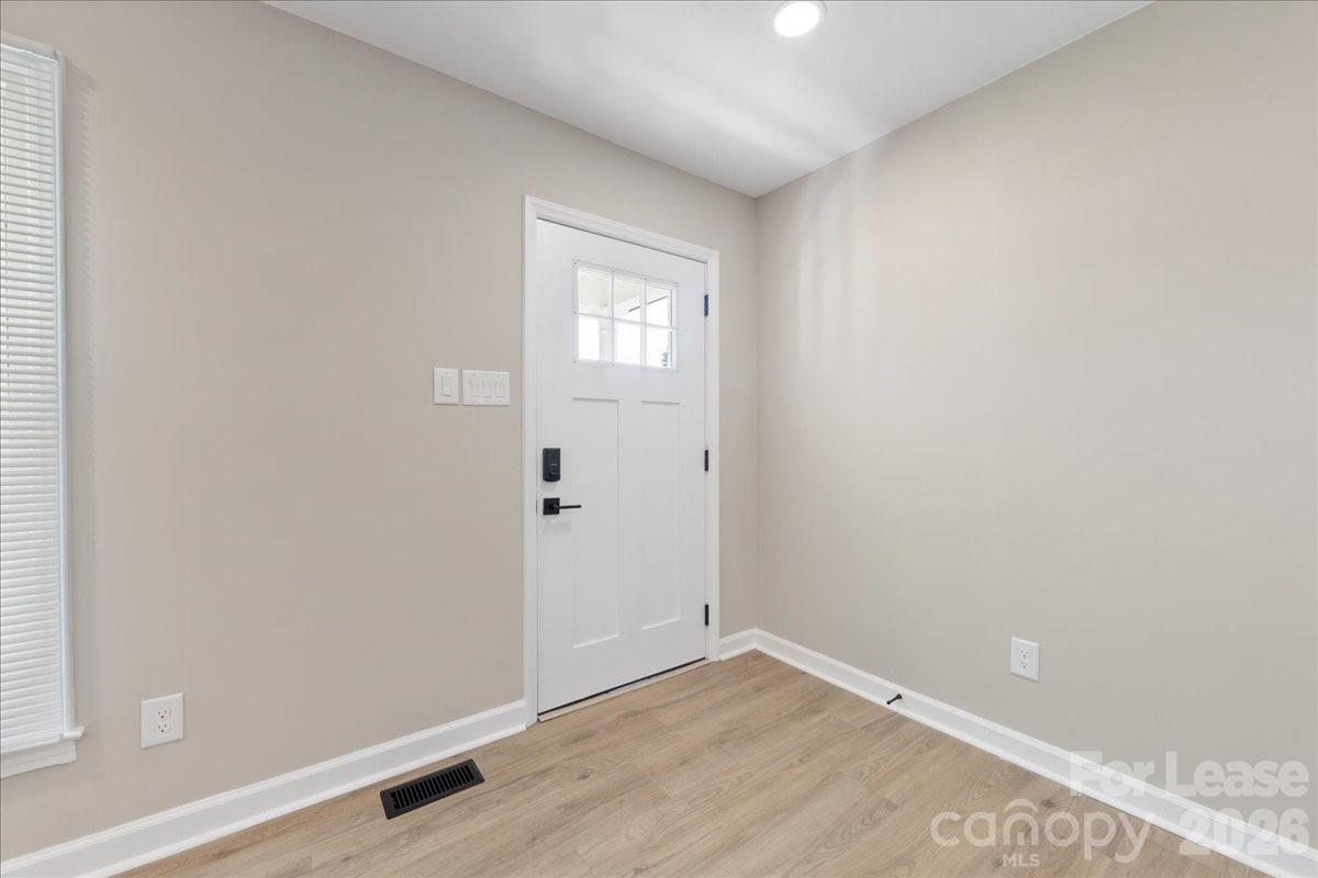 4706 Walden Court Charlotte NC 28210
