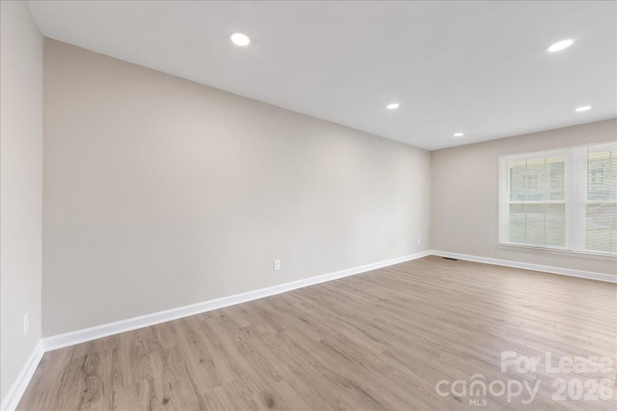 4706 Walden Court Charlotte NC 28210
