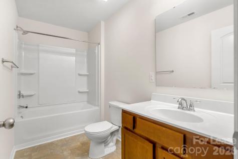 1009 Alta Way Kannapolis NC 28081