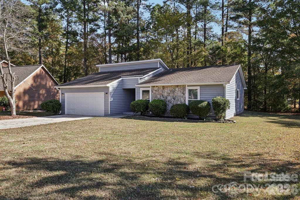 7030 Huntsmaster Drive Charlotte NC 28277