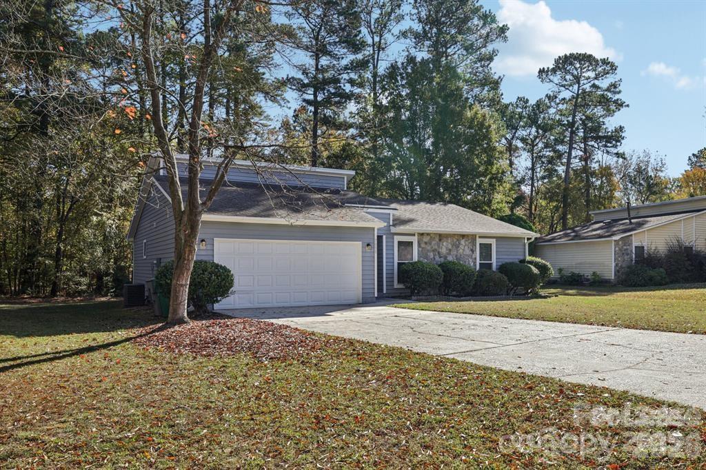 7030 Huntsmaster Drive Charlotte NC 28277