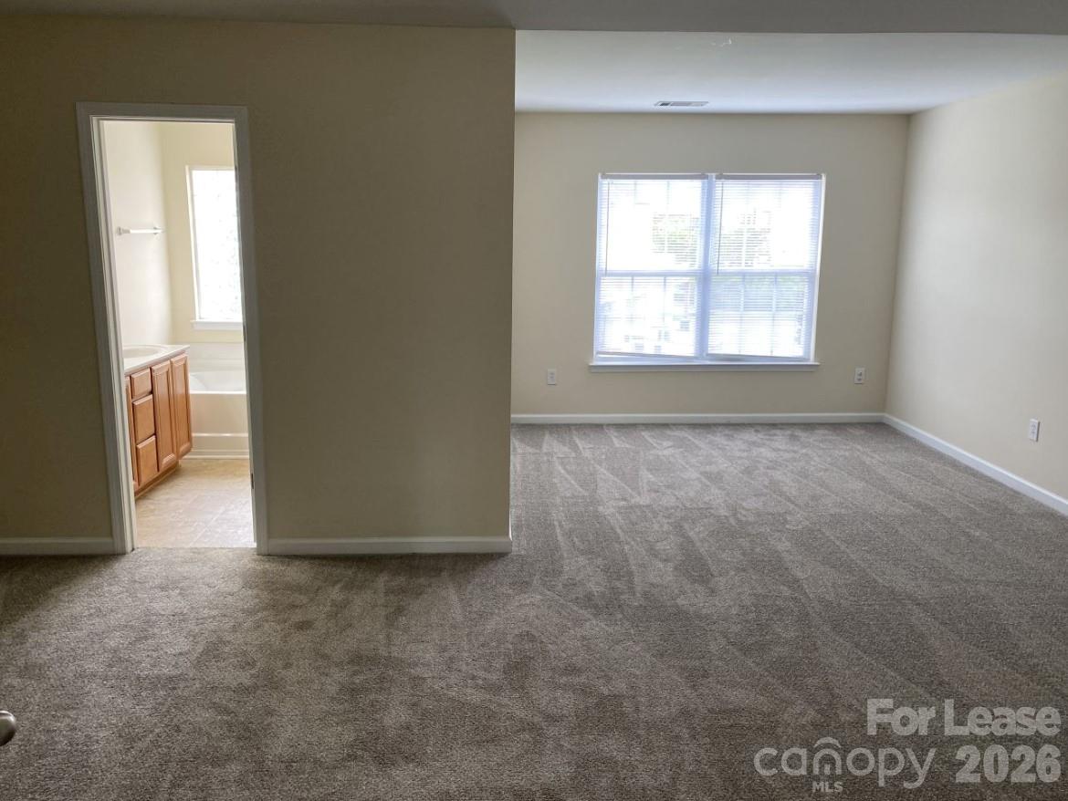 10020 Kings Parade Boulevard Charlotte NC 28273