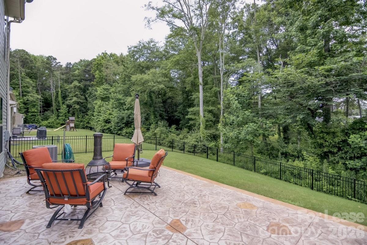 223 Quail Crossing Huntersville NC 28078