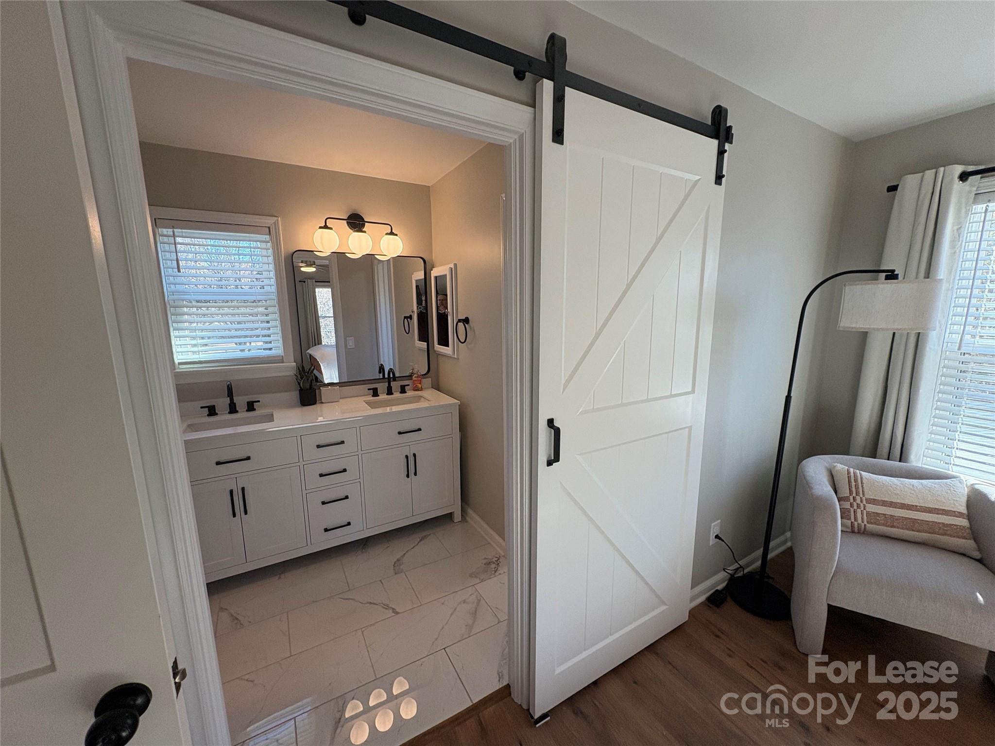 7901 Saddleview Court Charlotte NC 28105