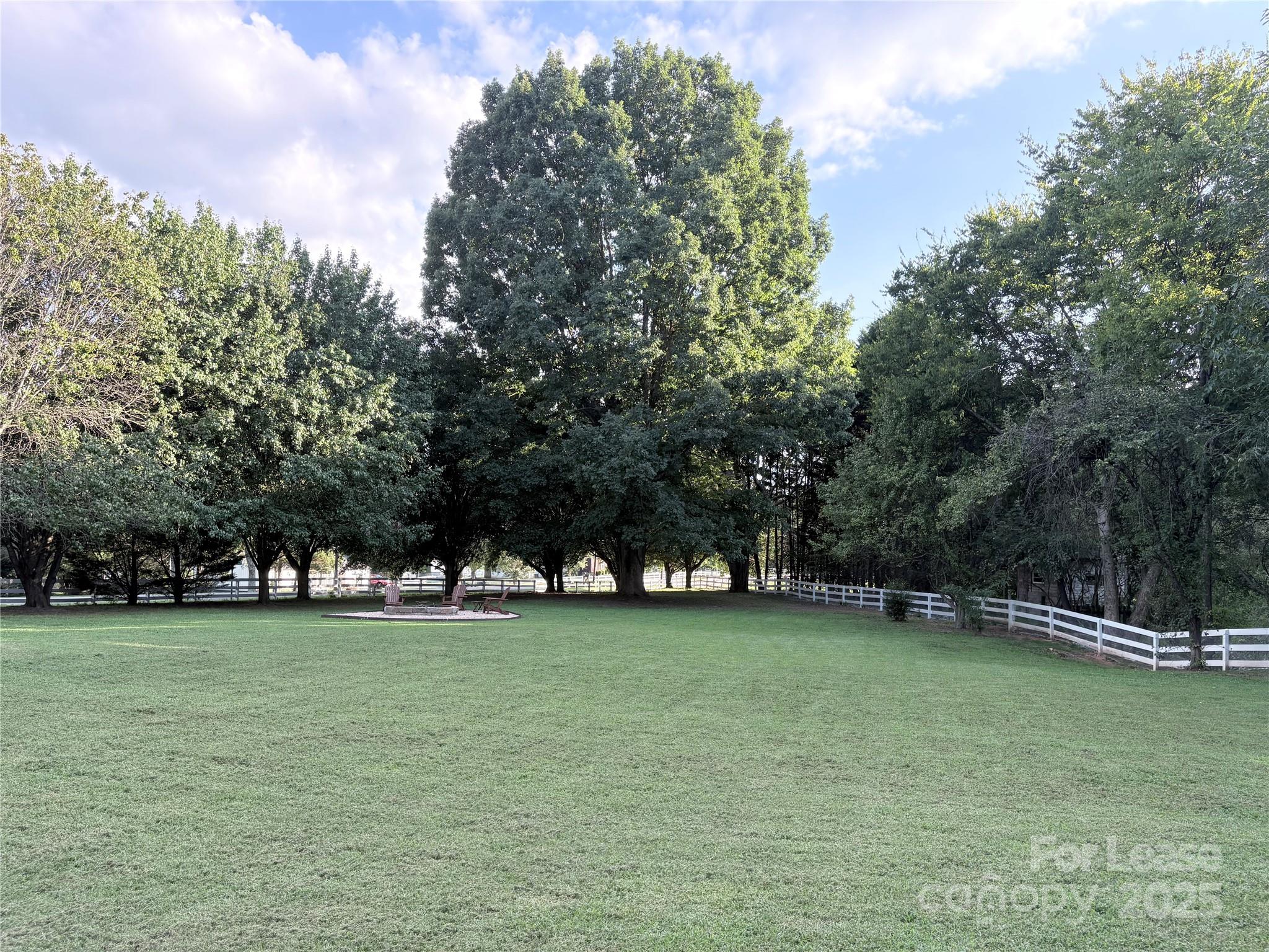 7901 Saddleview Court Charlotte NC 28105