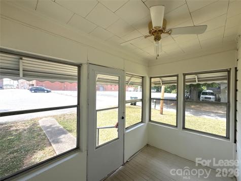 1907 E Elm Street Gastonia NC 28054