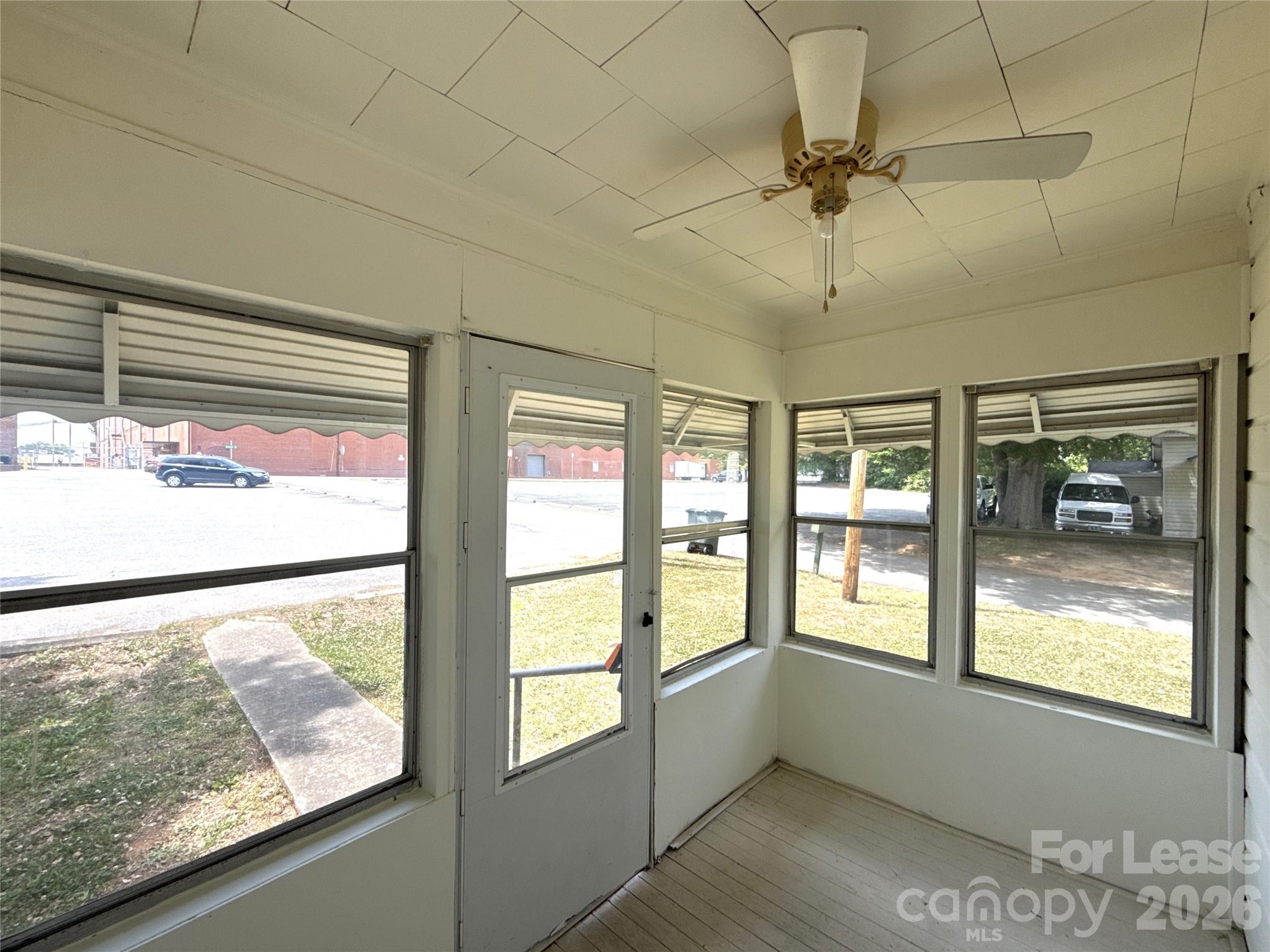 1907 E Elm Street Gastonia NC 28054