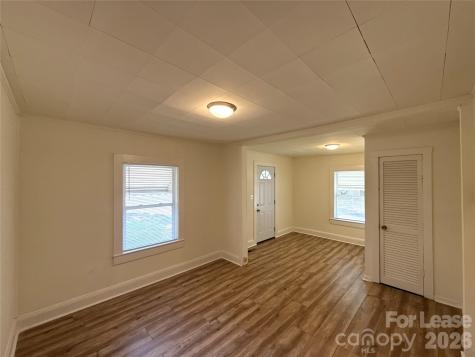 1907 E Elm Street Gastonia NC 28054