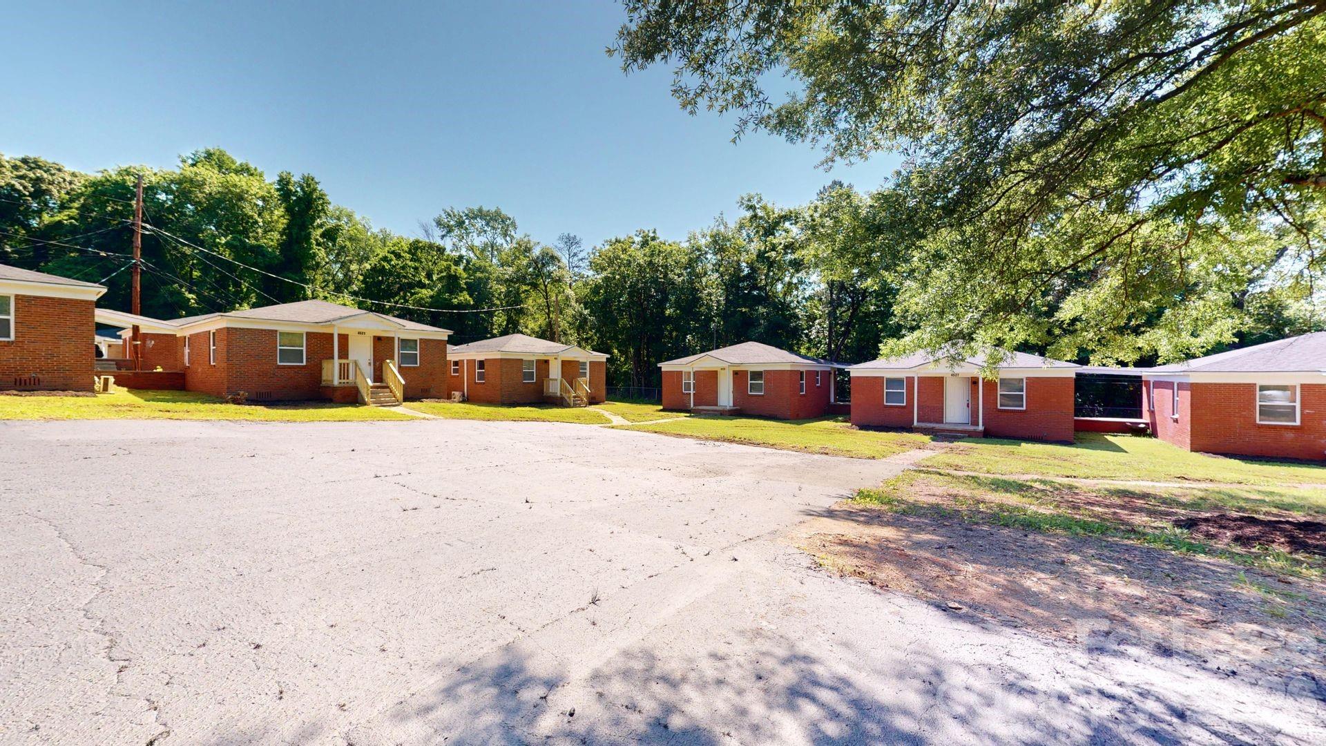 4517 Helena Street Charlotte NC 28208