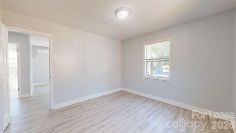 4517 Helena Street Charlotte NC 28208