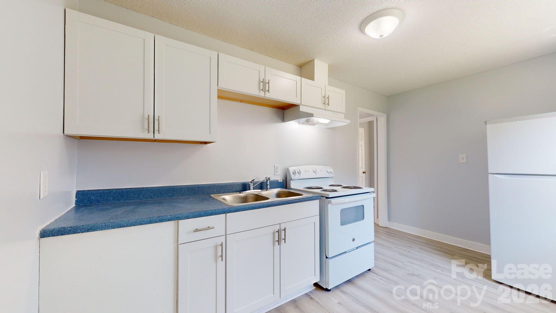 4517 Helena Street Charlotte NC 28208
