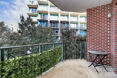 300 W 5th Street Charlotte NC 28202