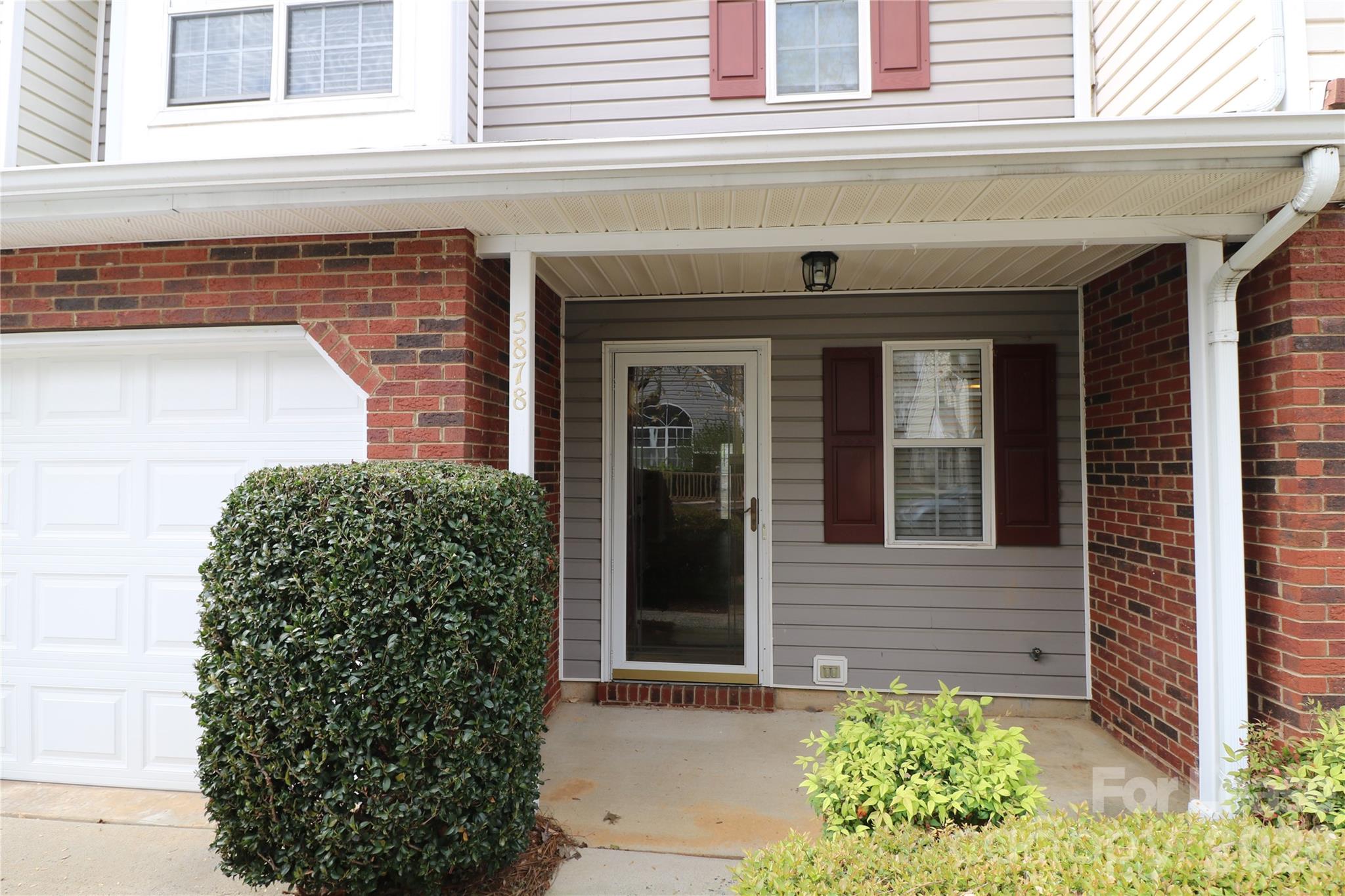 5878 Prescott Court Charlotte NC 28269