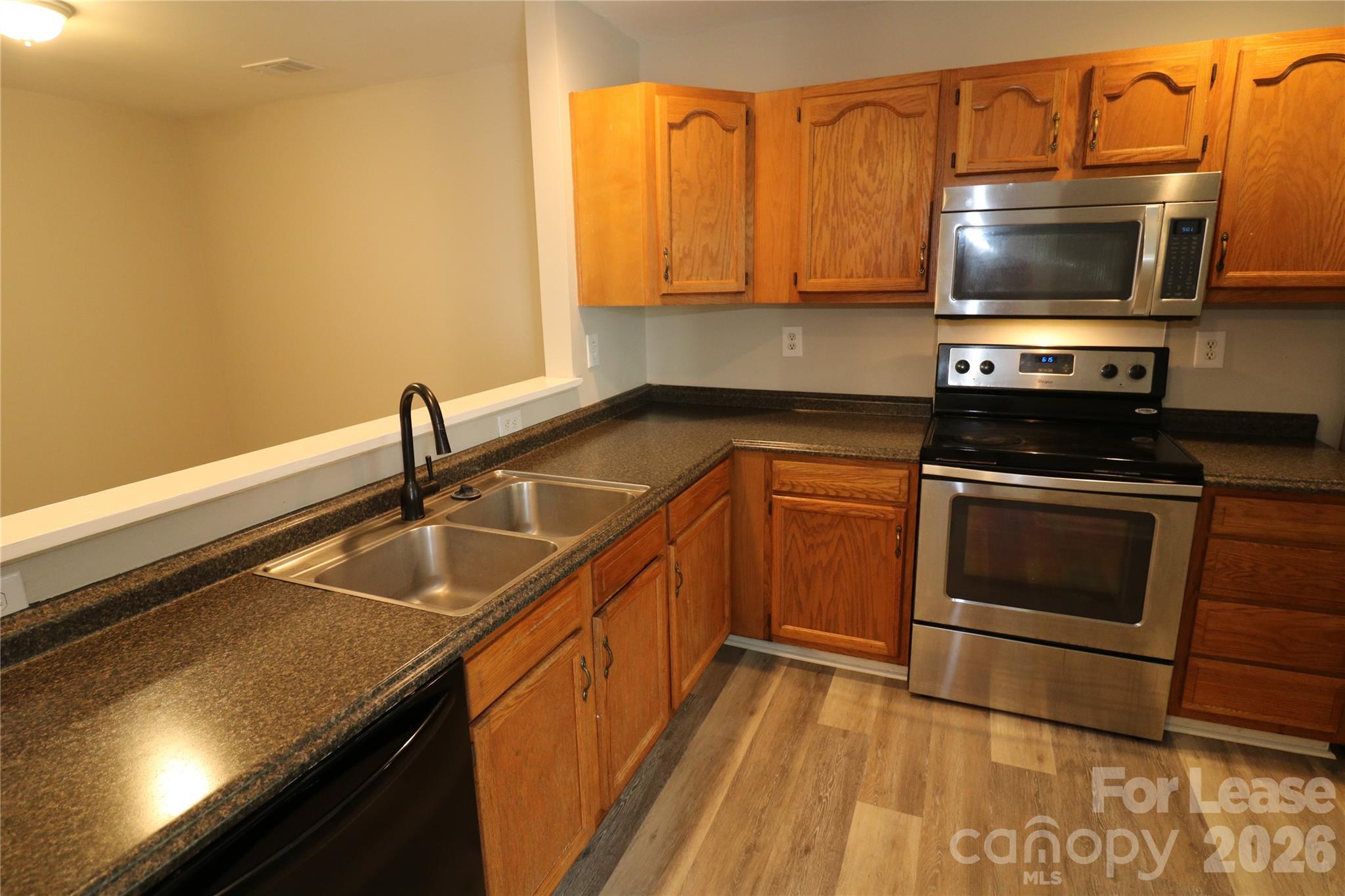 5878 Prescott Court Charlotte NC 28269