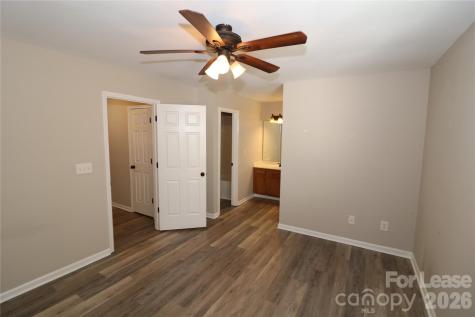 5878 Prescott Court Charlotte NC 28269