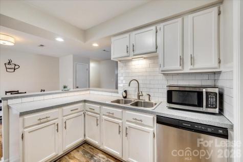 10932 Copperfield Drive Pineville NC 28134