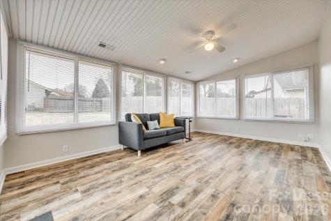 10932 Copperfield Drive Pineville NC 28134