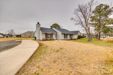 10932 Copperfield Drive Pineville NC 28134