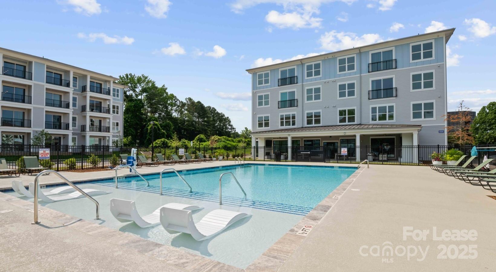 5120 77 Center Drive Charlotte NC 28217