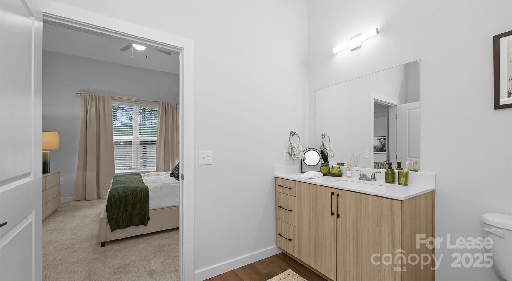 5120 77 Center Drive Charlotte NC 28217