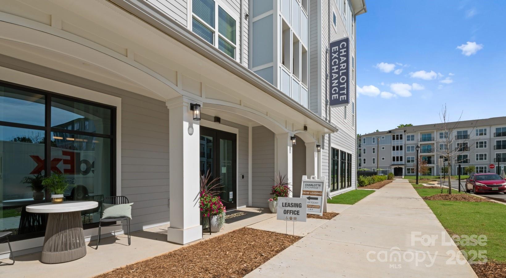 5120 77 Center Drive Charlotte NC 28217
