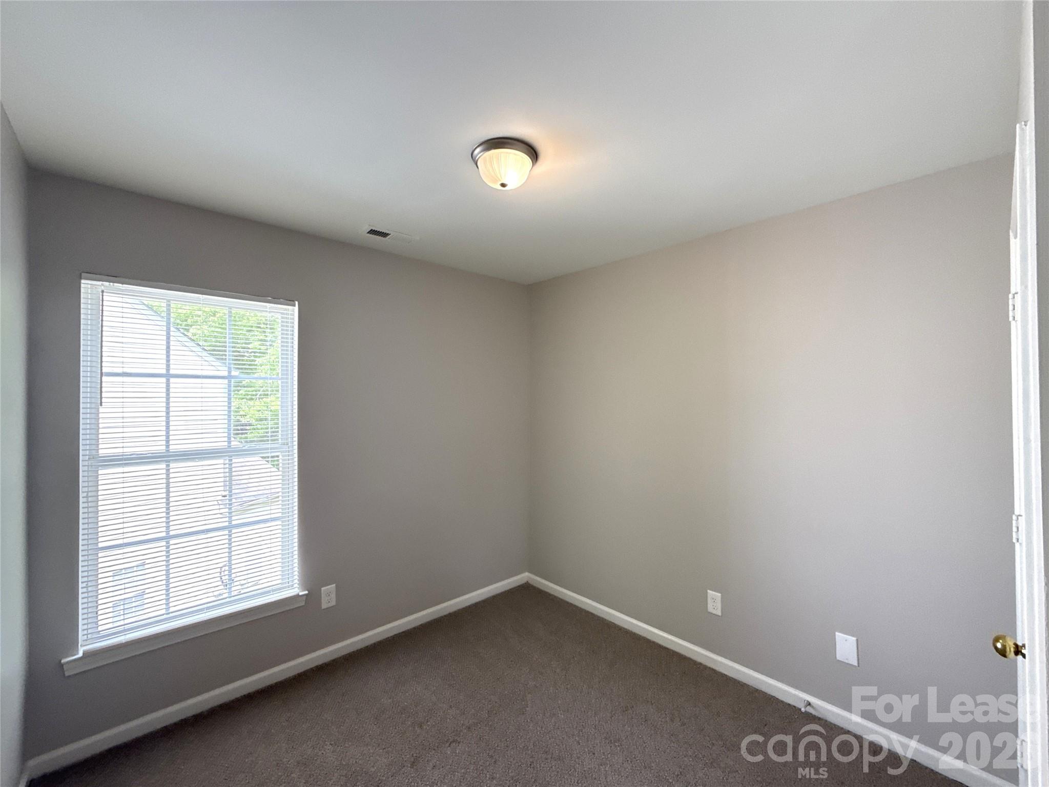 1207 Joannas Court Charlotte NC 28214