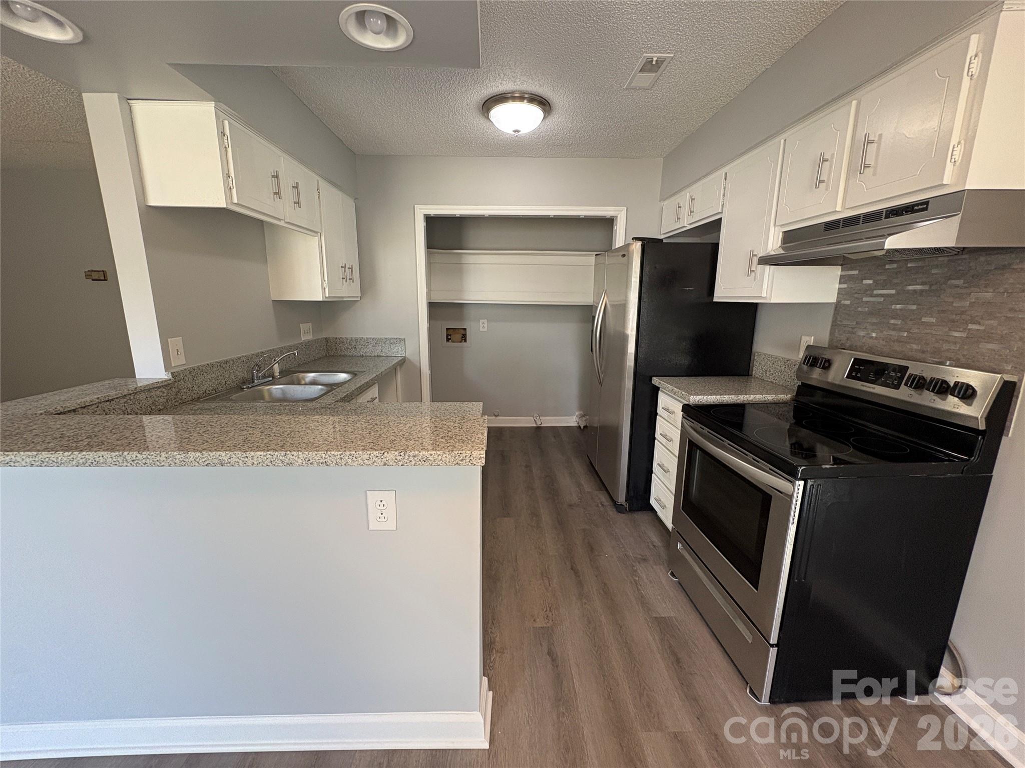 3600 Cobbleridge Drive Charlotte NC 28215