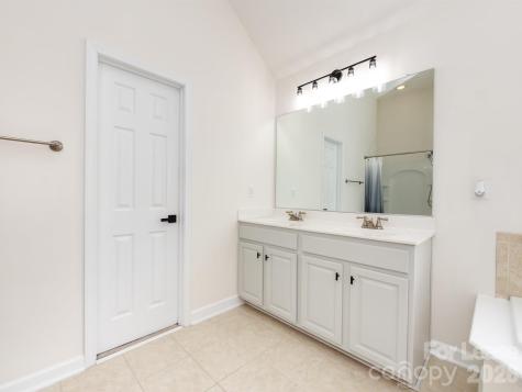 10836 Clark Street Davidson NC 28036