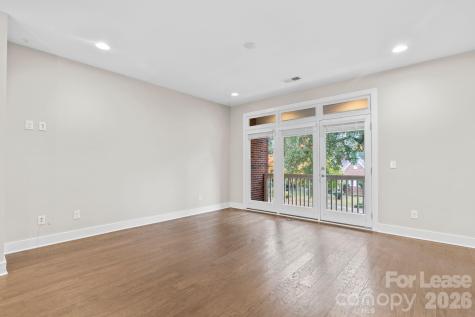 129 Grandin Road Charlotte NC 28208