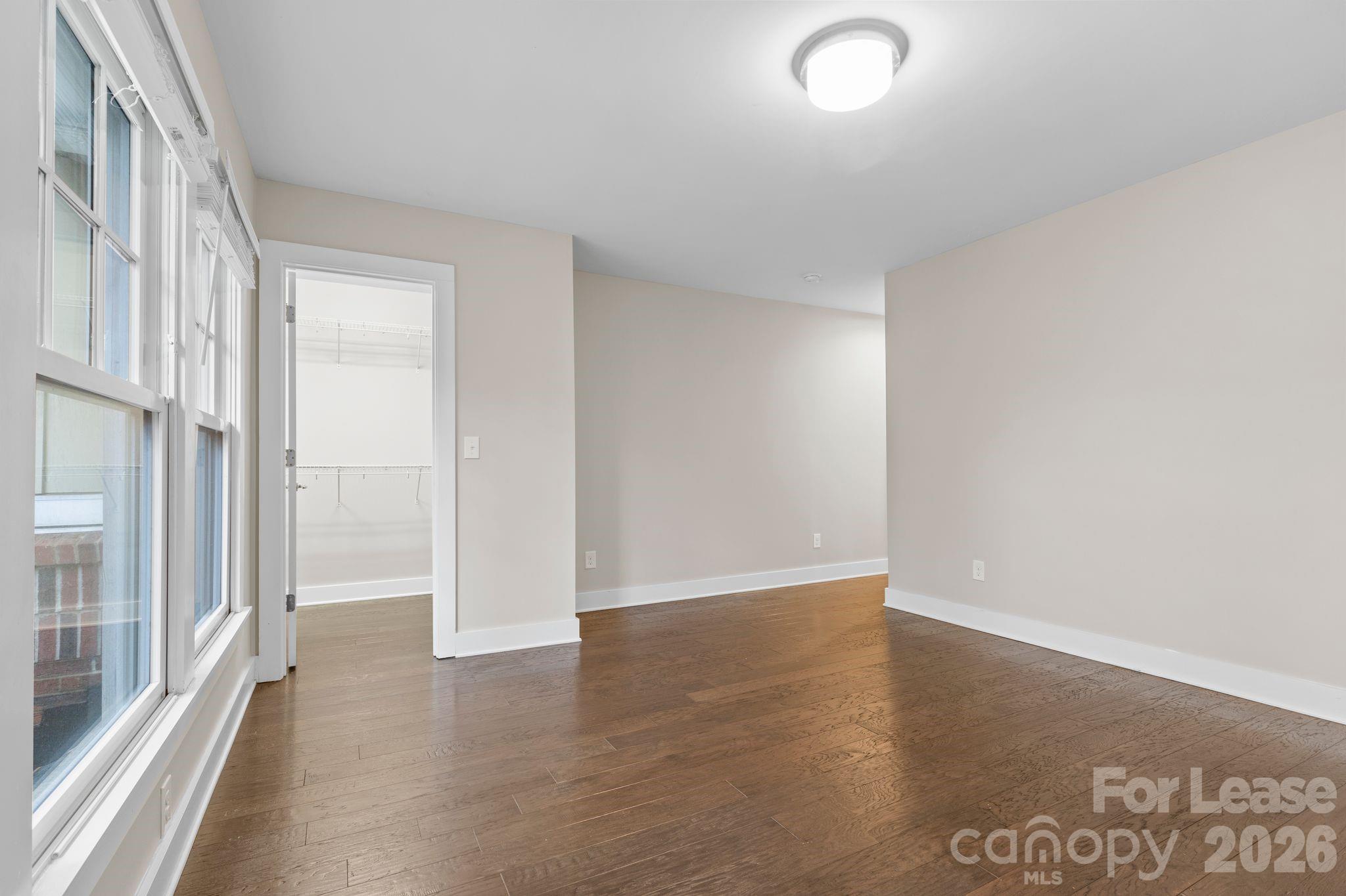 129 Grandin Road Charlotte NC 28208