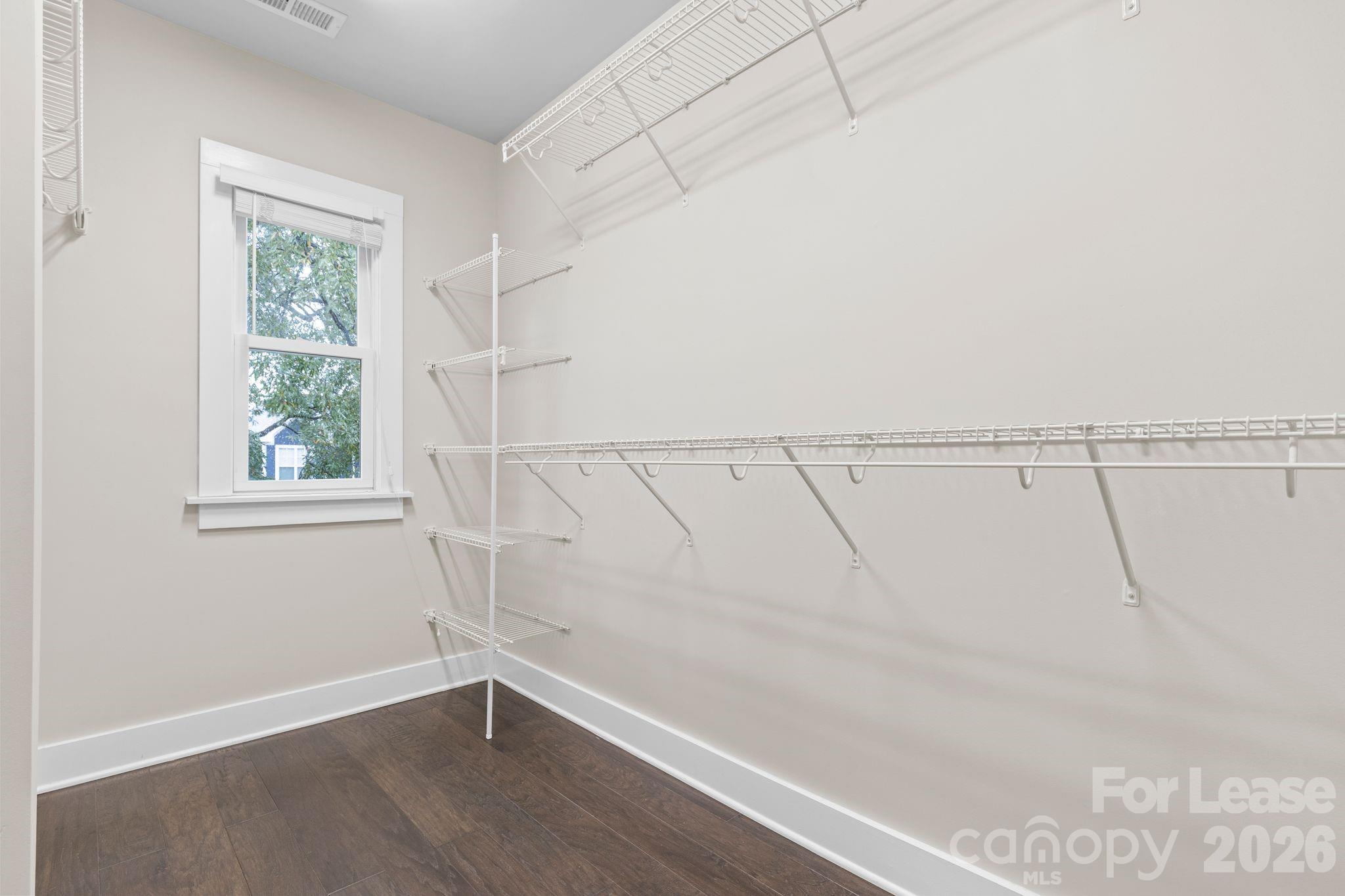 129 Grandin Road Charlotte NC 28208