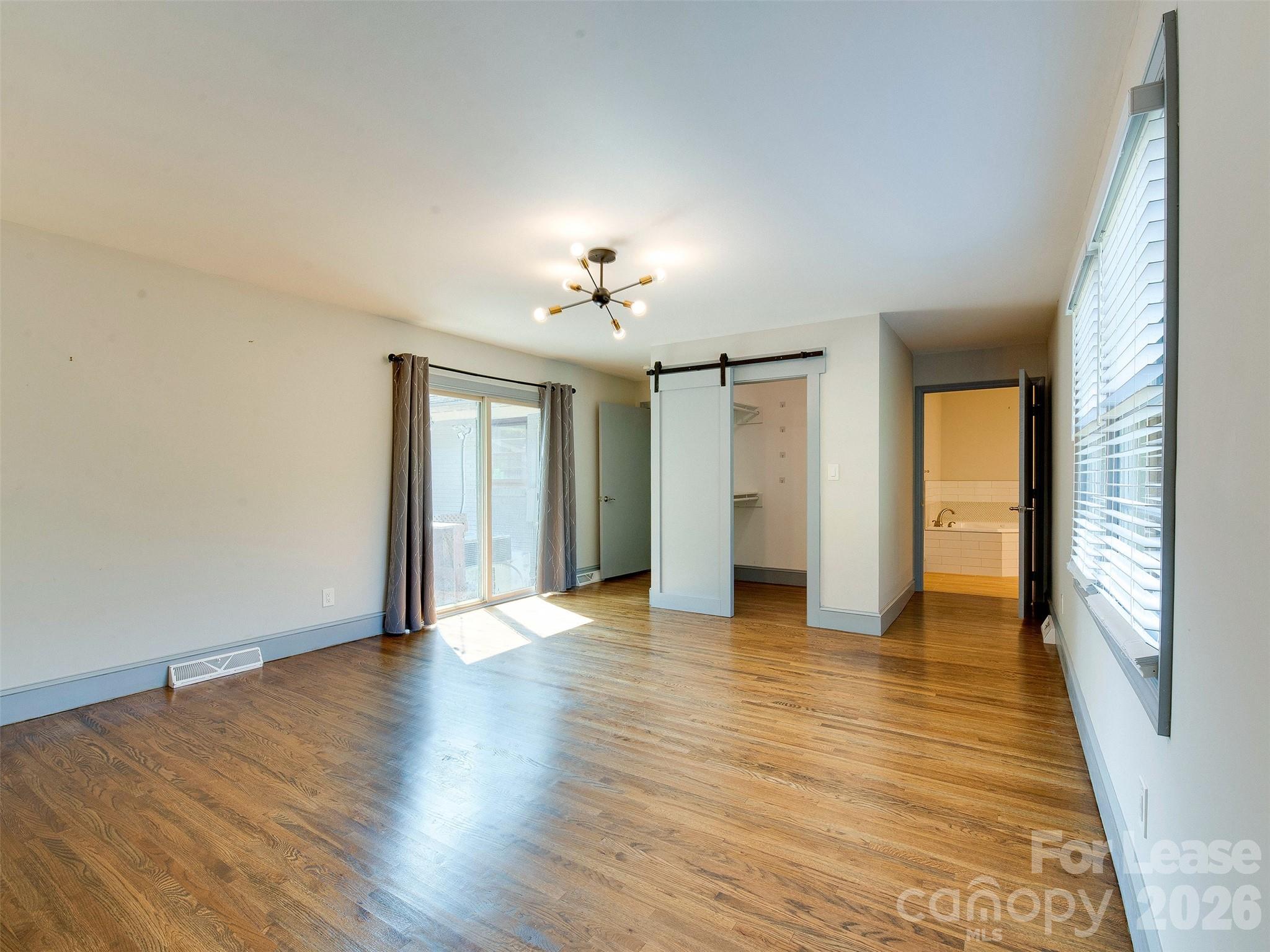 3921 Sheffield Drive Charlotte NC 28205