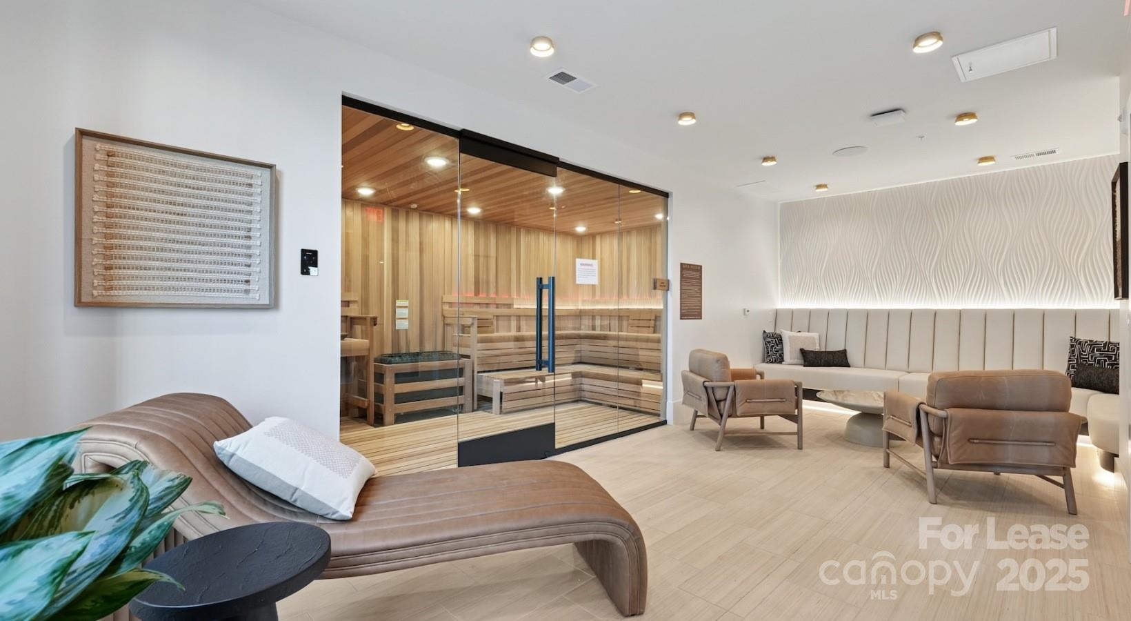 1007 S Mint Street Charlotte NC 28203