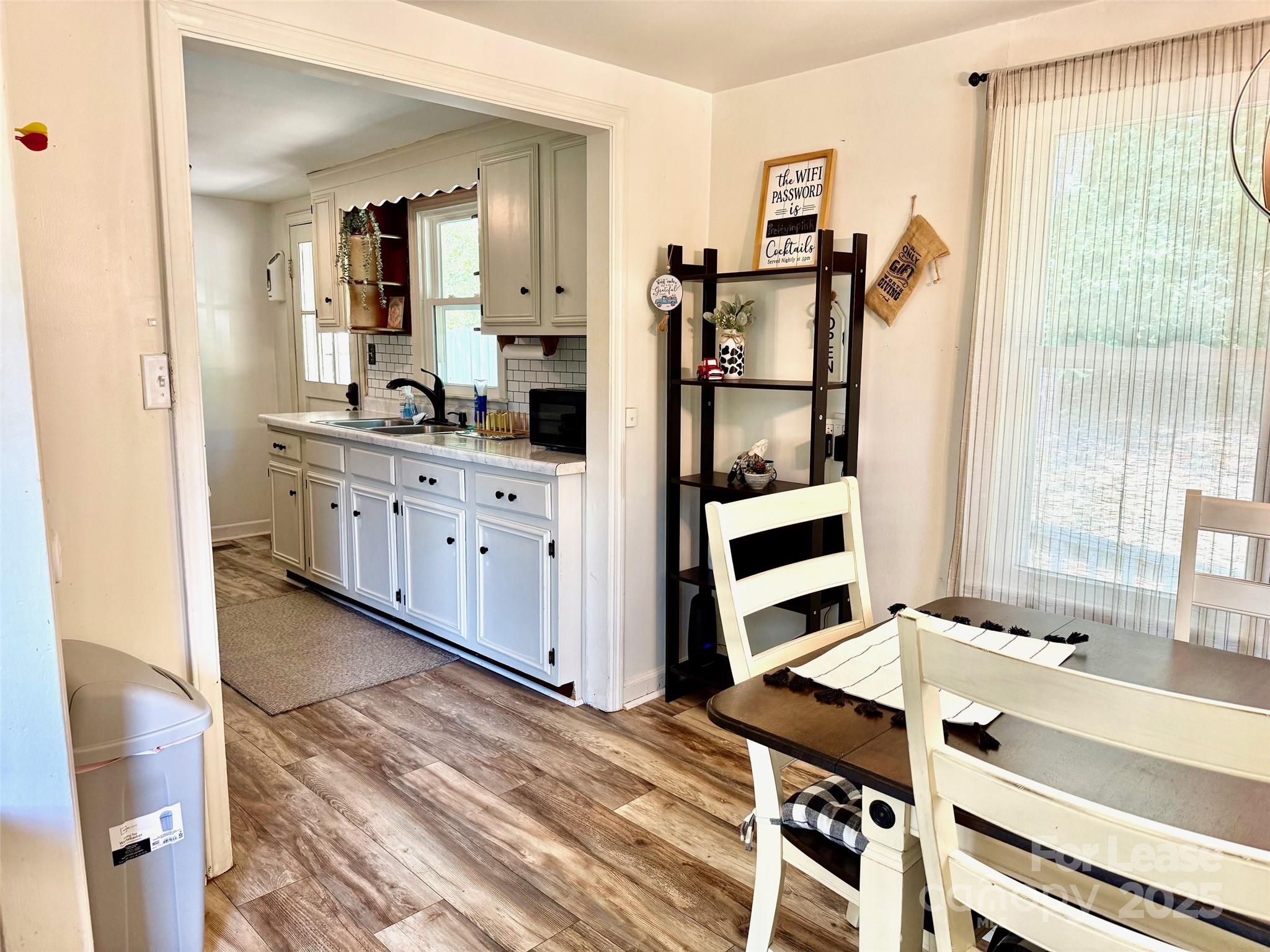 12 Powell Street Asheville NC 28806