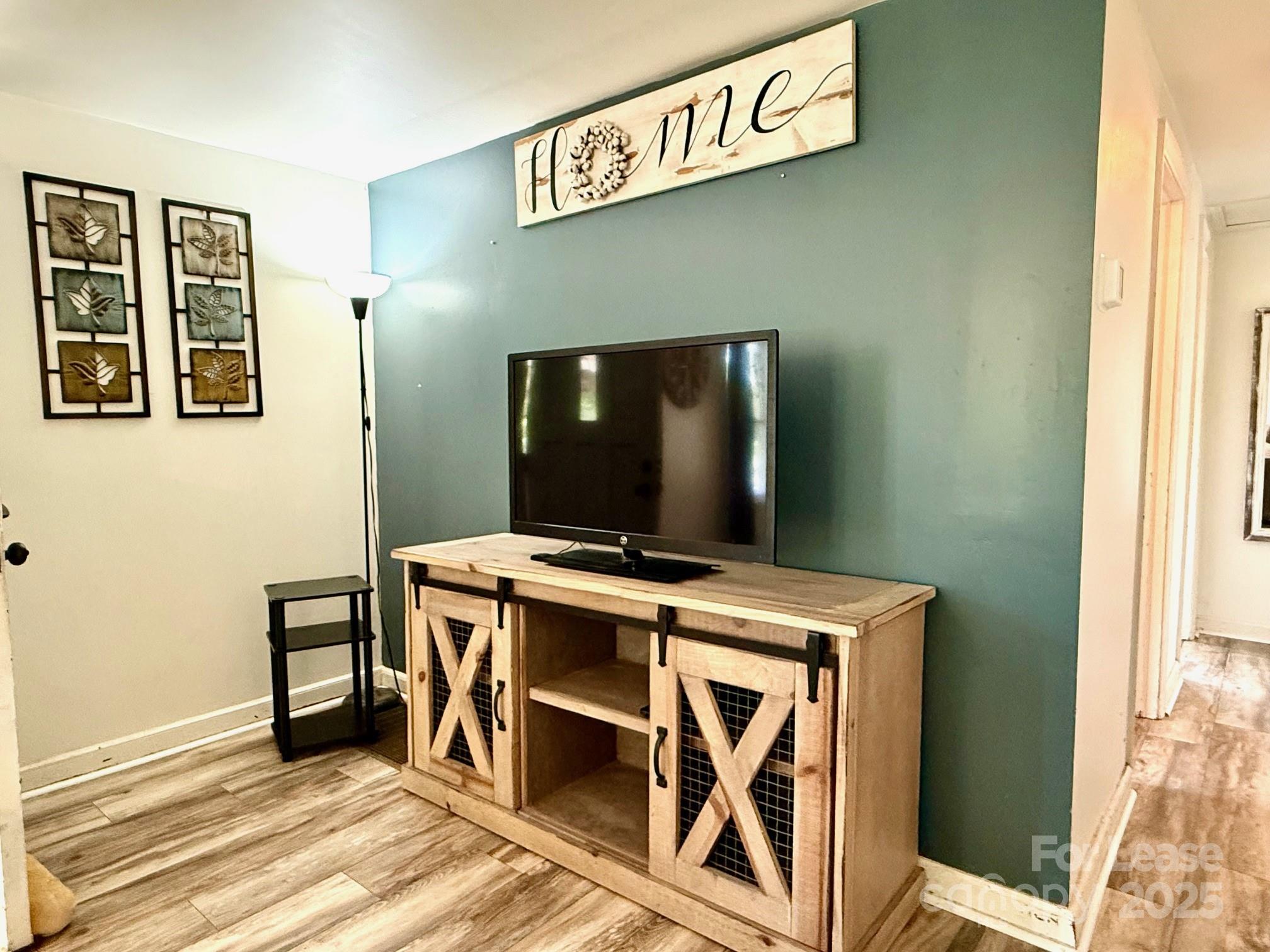 12 Powell Street Asheville NC 28806