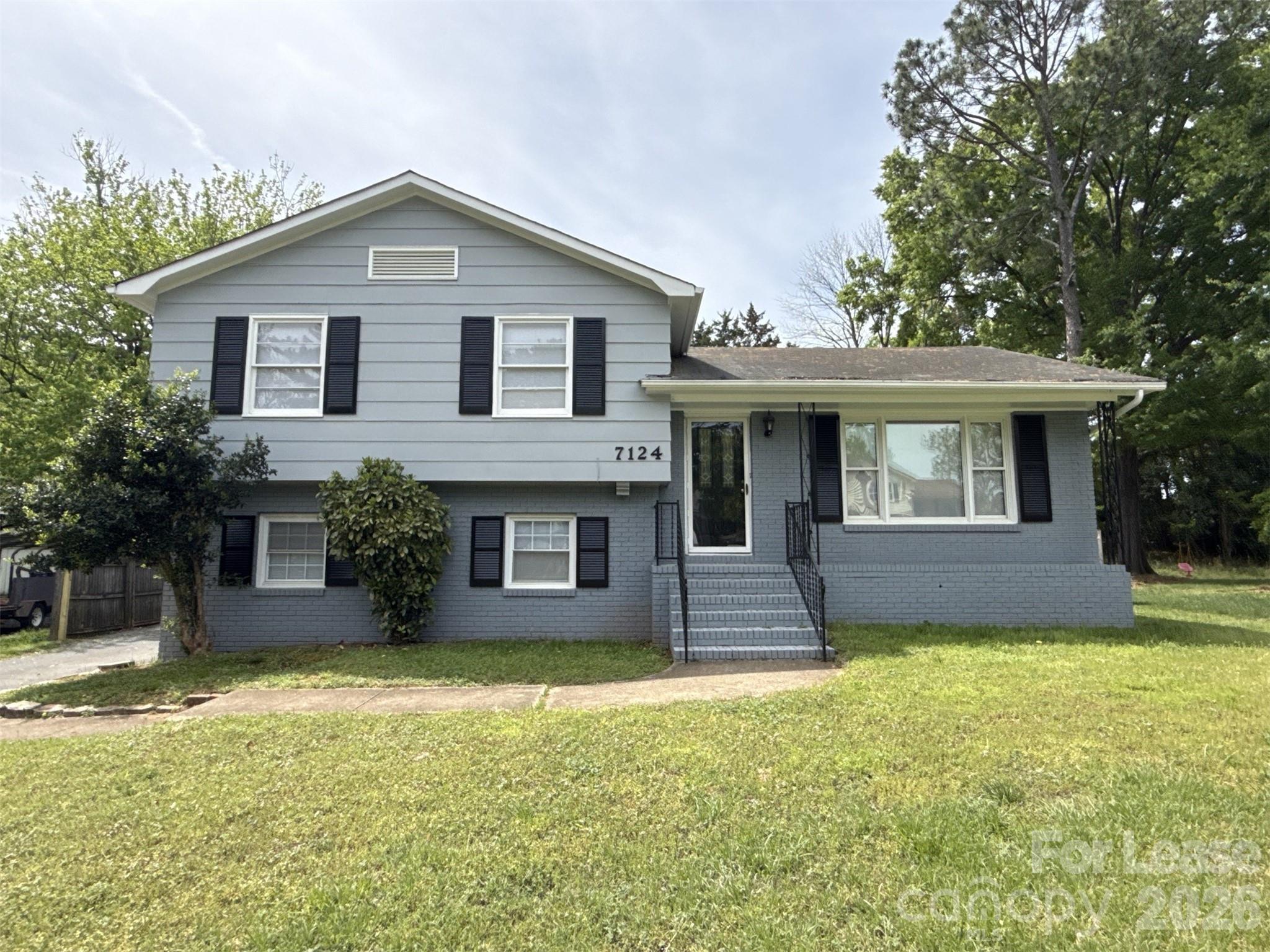 7124 Starvalley Drive Charlotte NC 28210