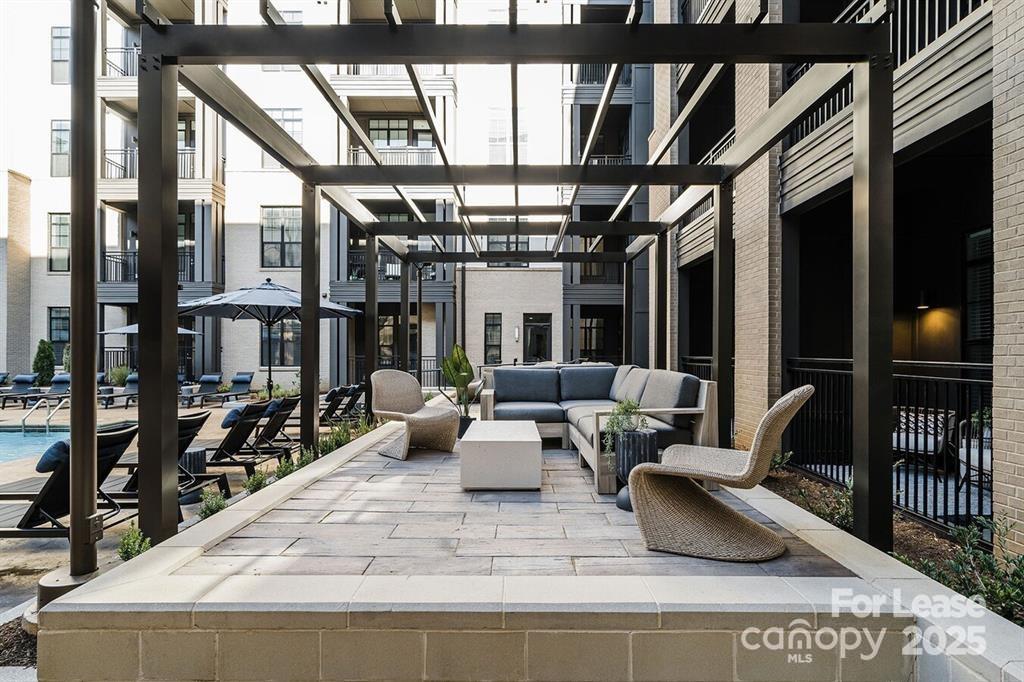 4220 Colony Plaza Drive Charlotte NC 28211
