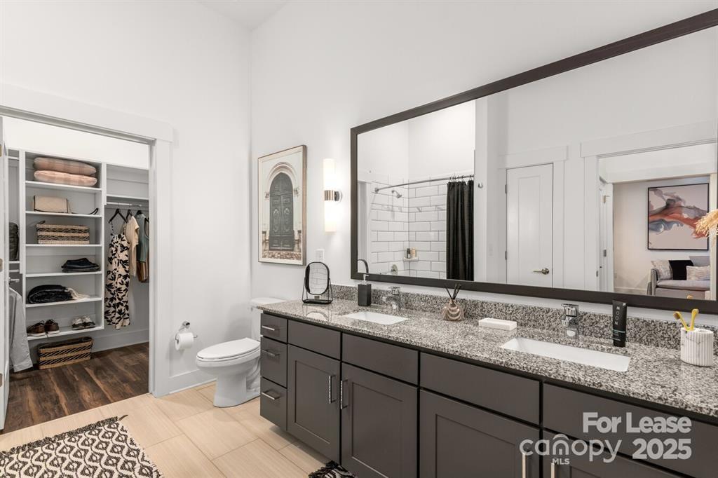 4220 Colony Plaza Drive Charlotte NC 28211