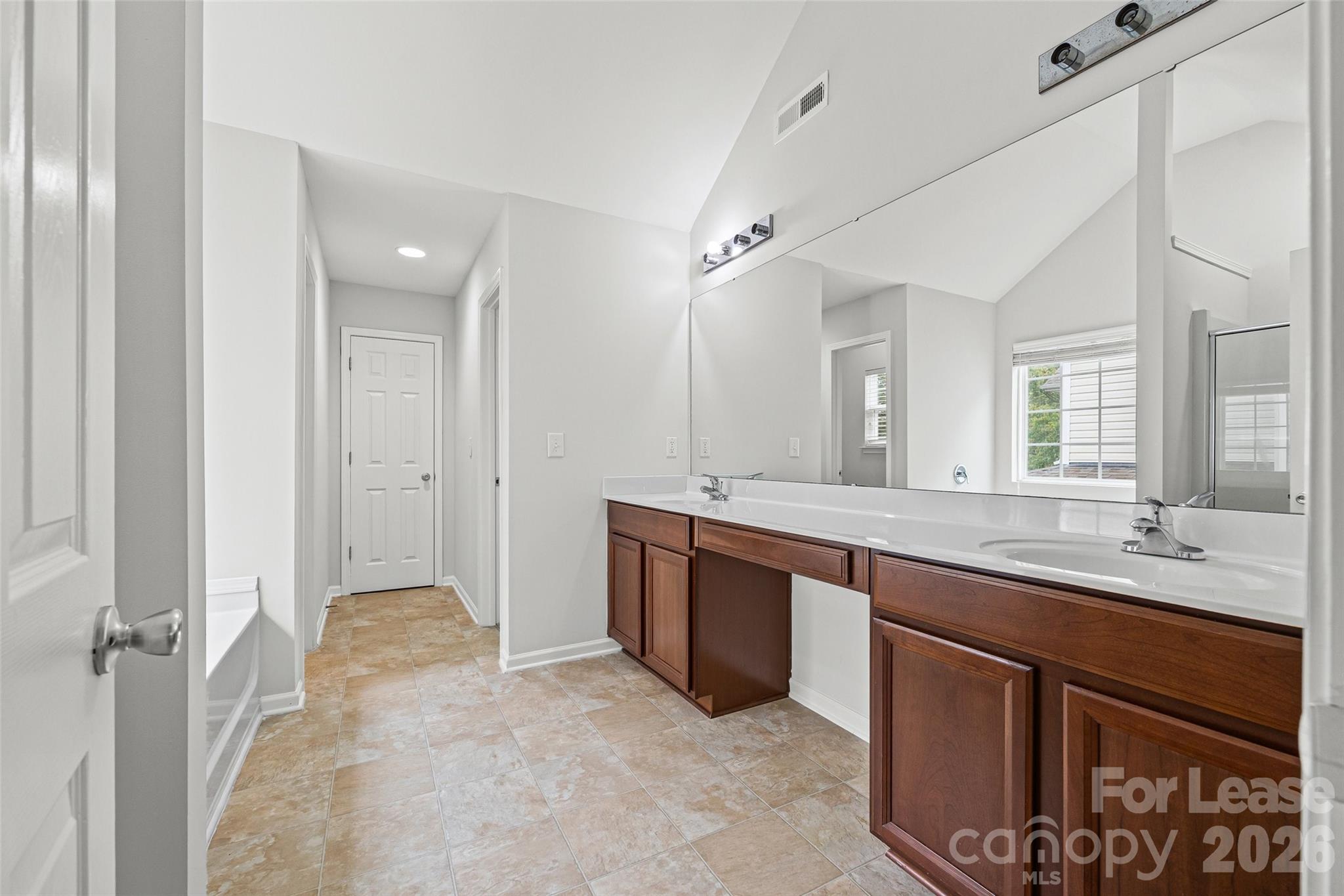 2704 Piersland Drive Matthews NC 28104