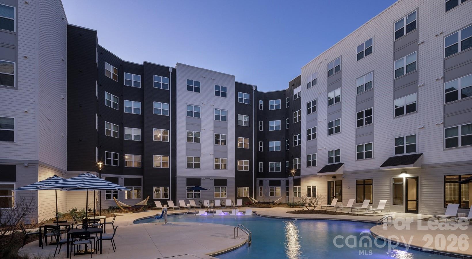 8424 N Tryon Street Charlotte NC 28262