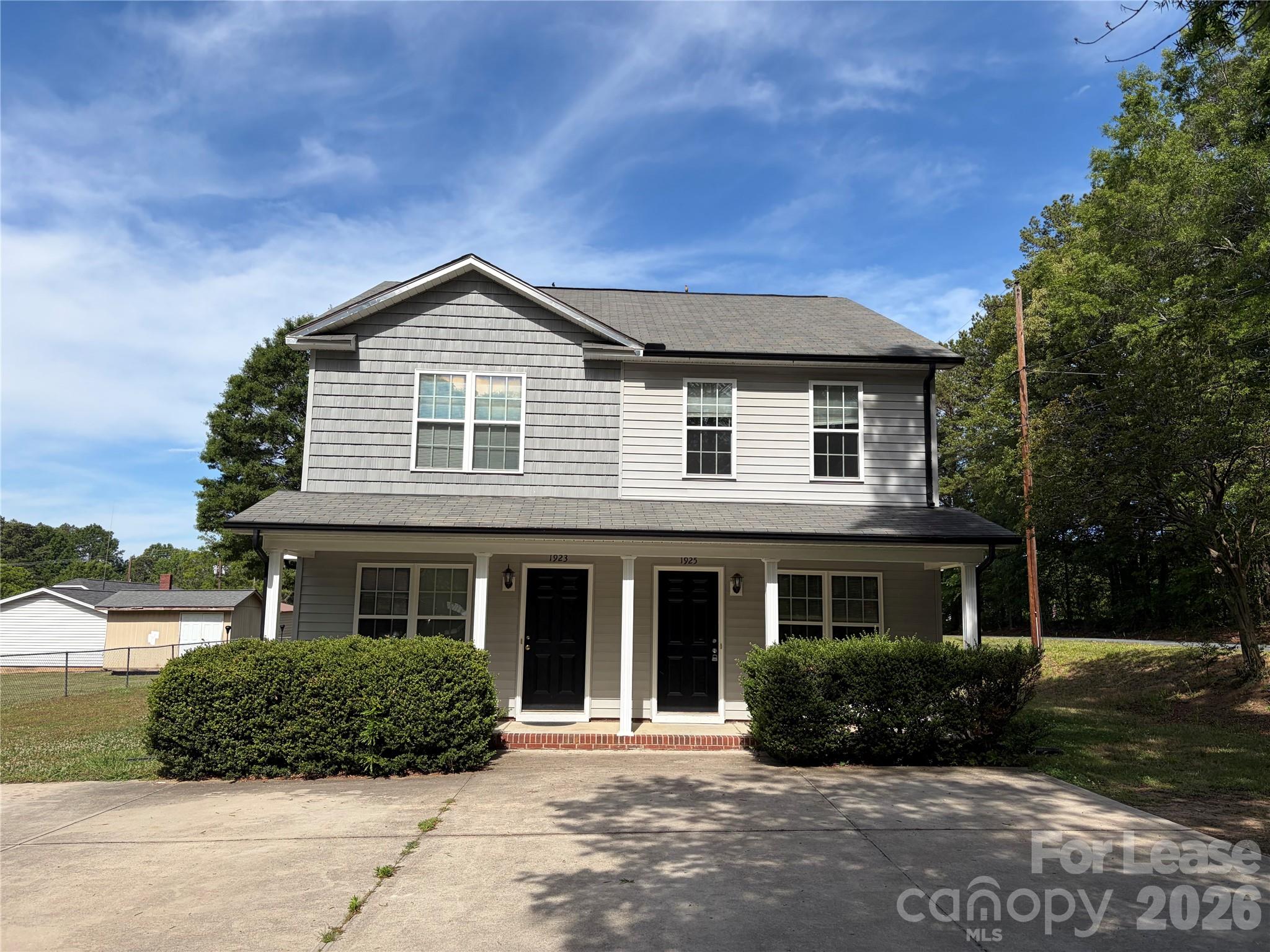 1925 Crestmont Avenue Kannapolis NC 28081