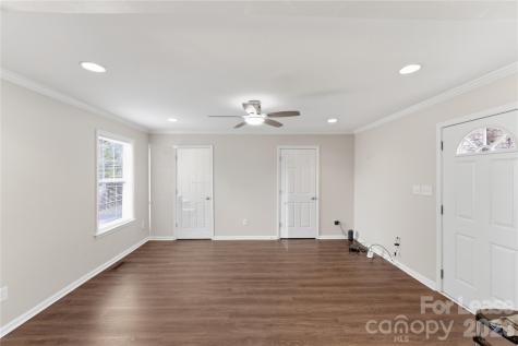 4000 Fieldcrest Road Charlotte NC 28217