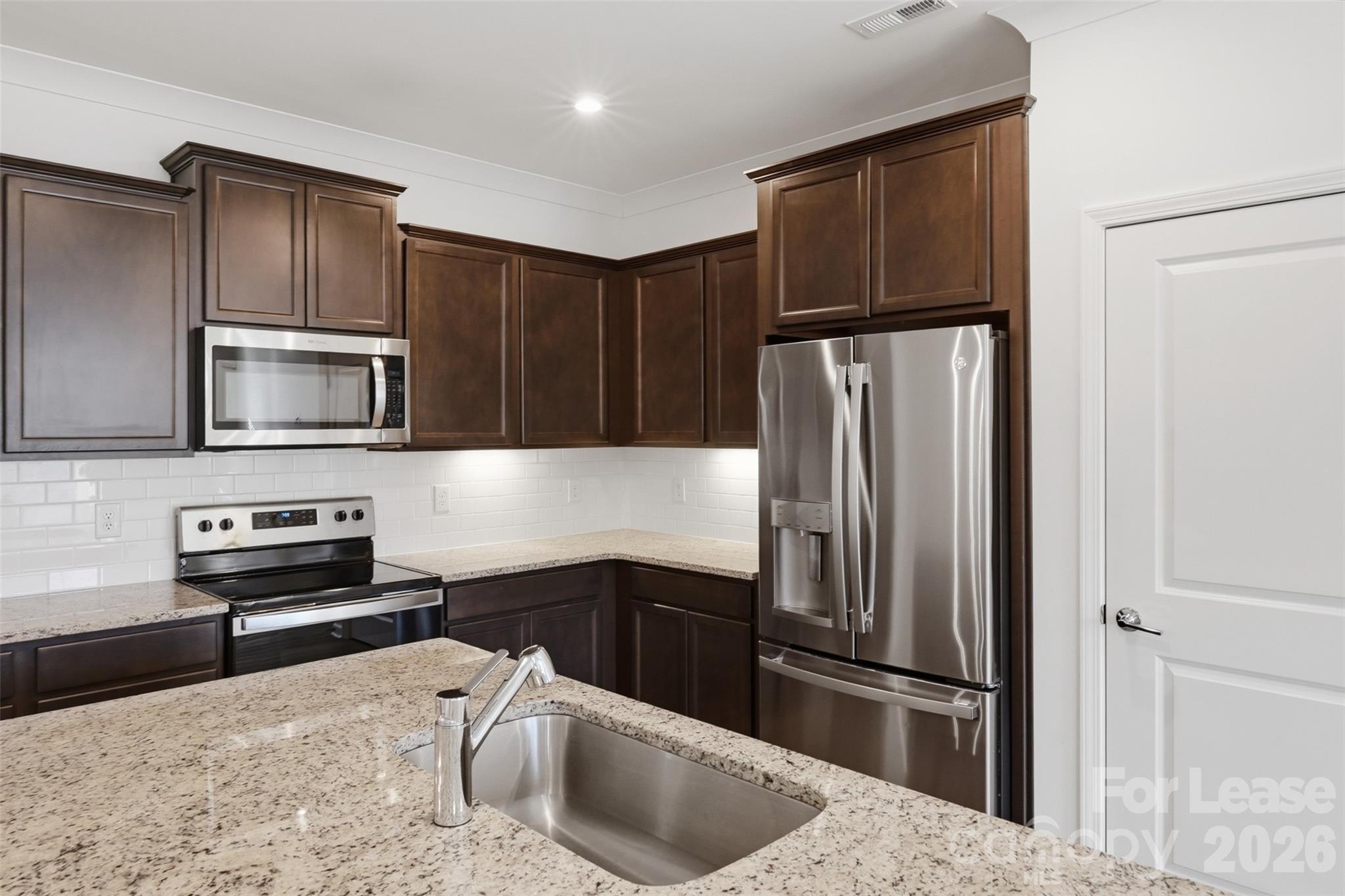16204 Leading Street Charlotte NC 28273