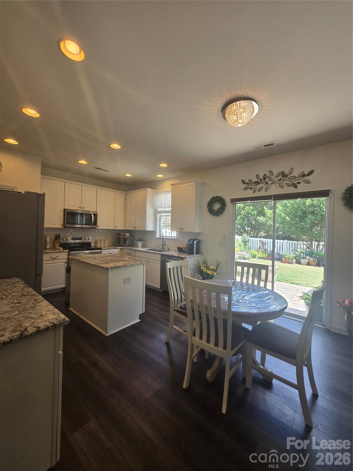 6503 Manitoba Lane Charlotte NC 28277