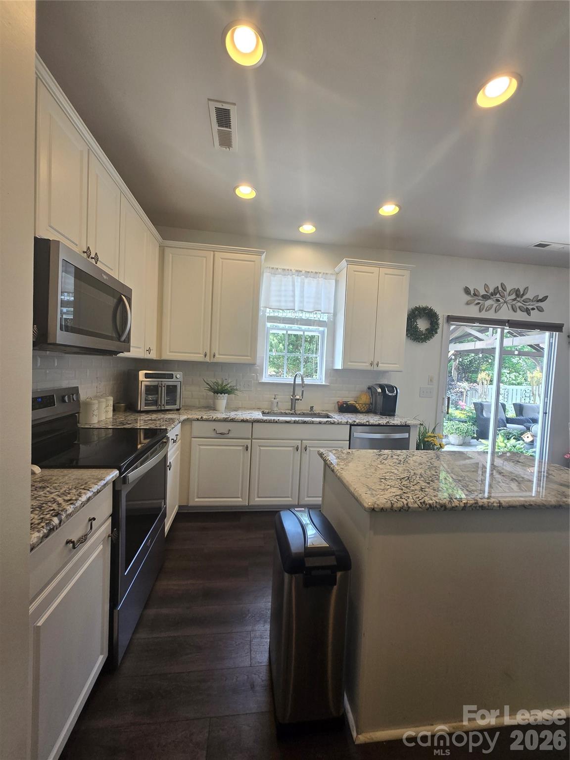 6503 Manitoba Lane Charlotte NC 28277