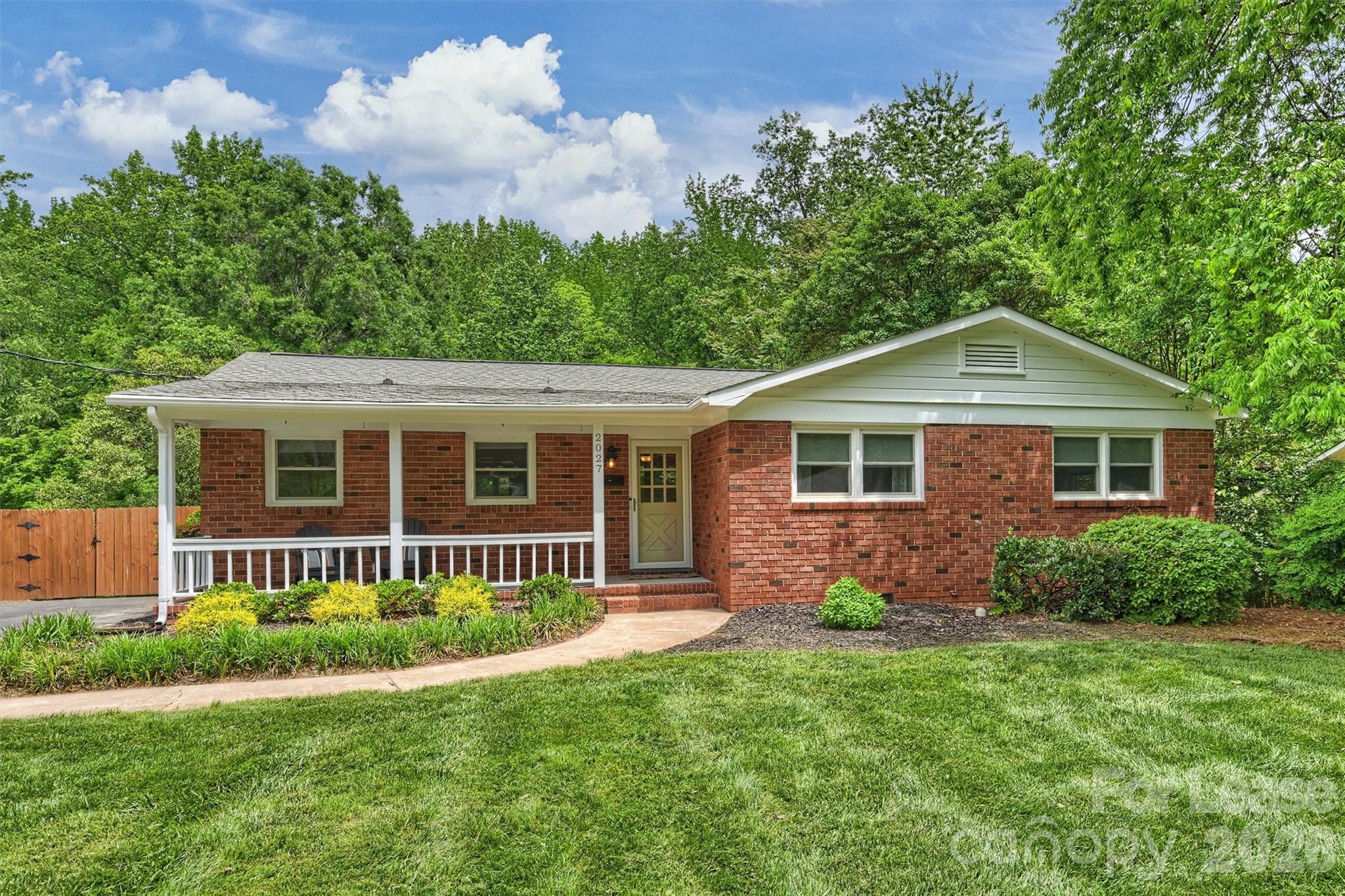 2027 Wensley Drive Charlotte NC 28210