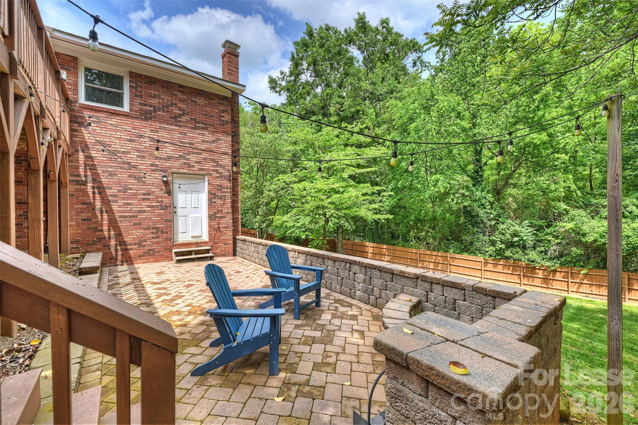 2027 Wensley Drive Charlotte NC 28210